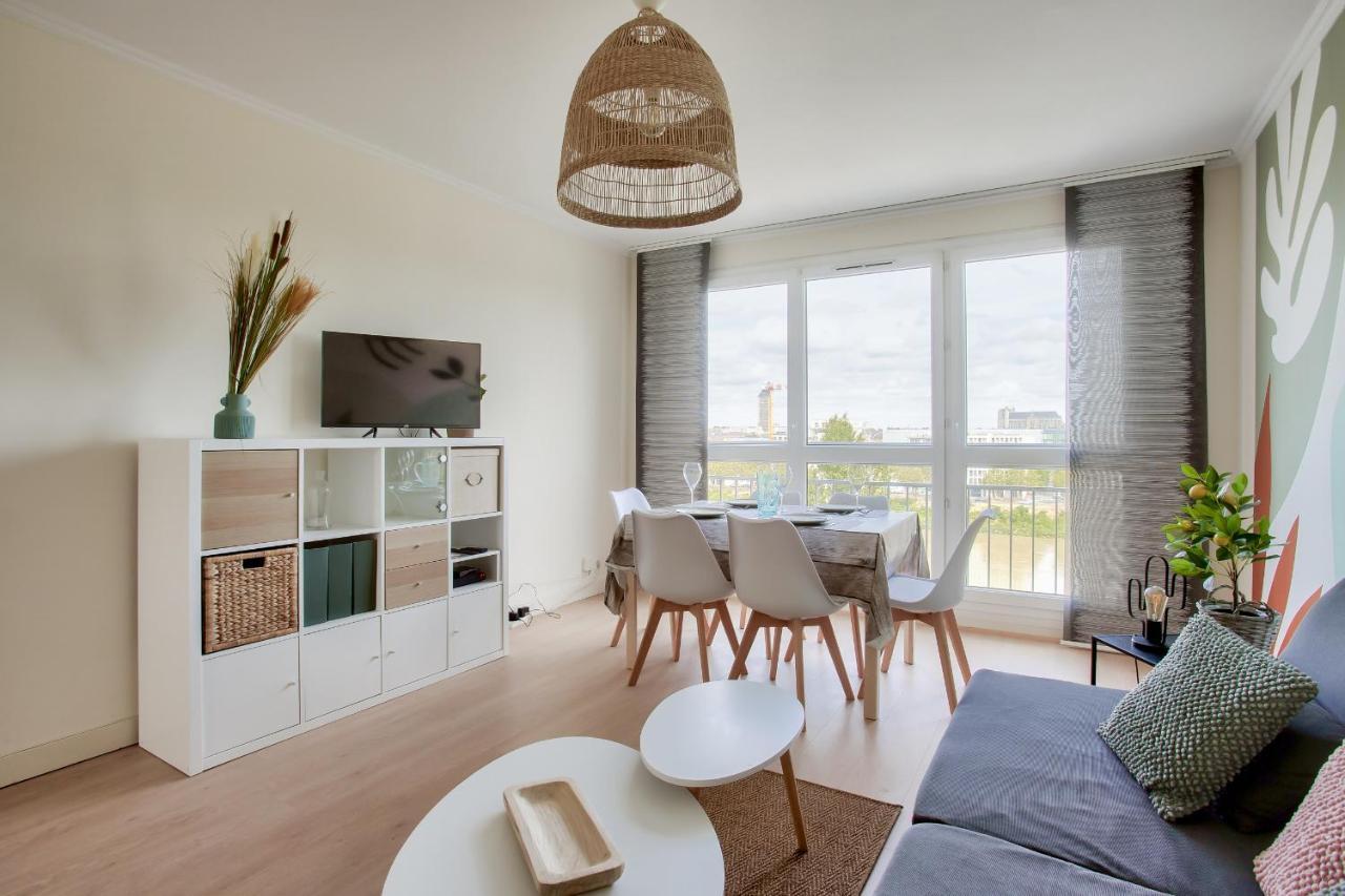 Escapade Sur L'Ile De Nantes Avec Vue Sur La Loire Lägenhet Exteriör bild